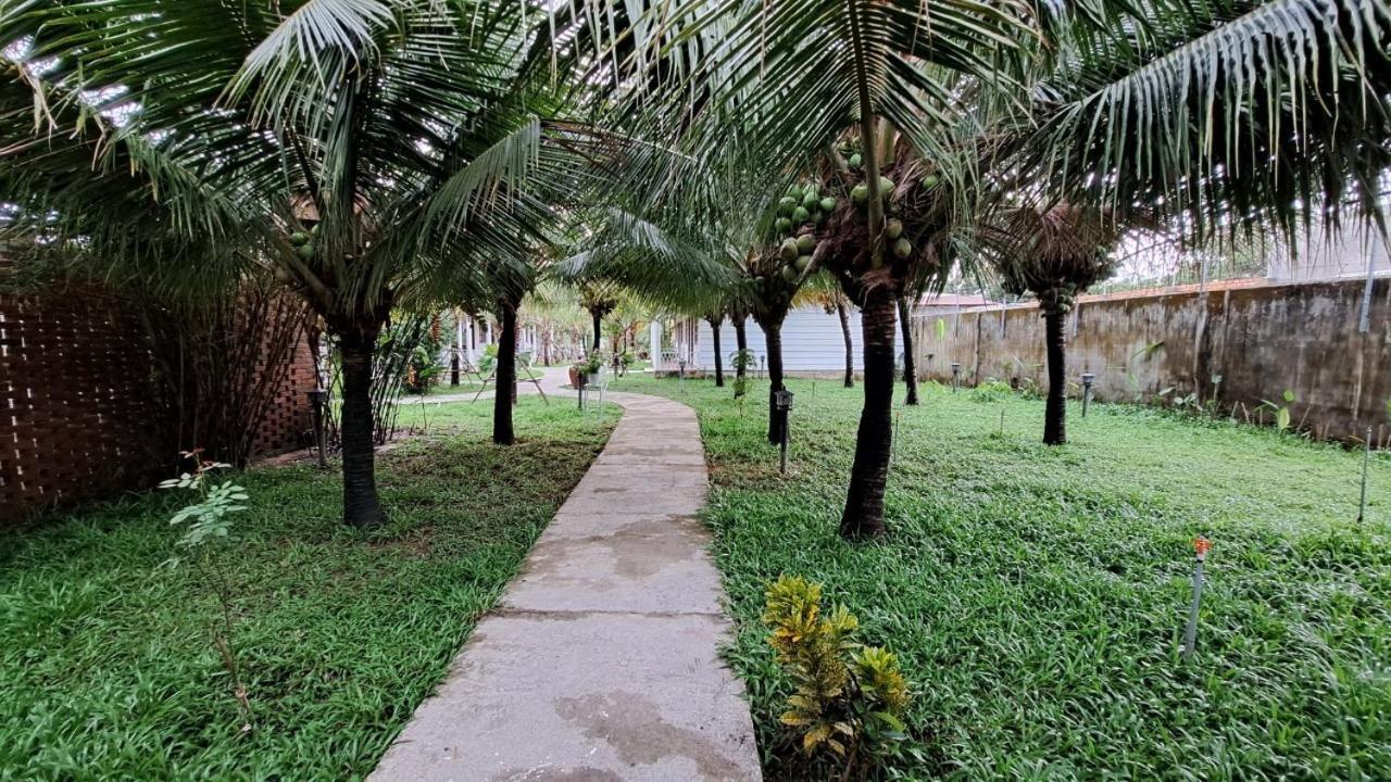Konklor Hotel Kon Tum Exterior photo