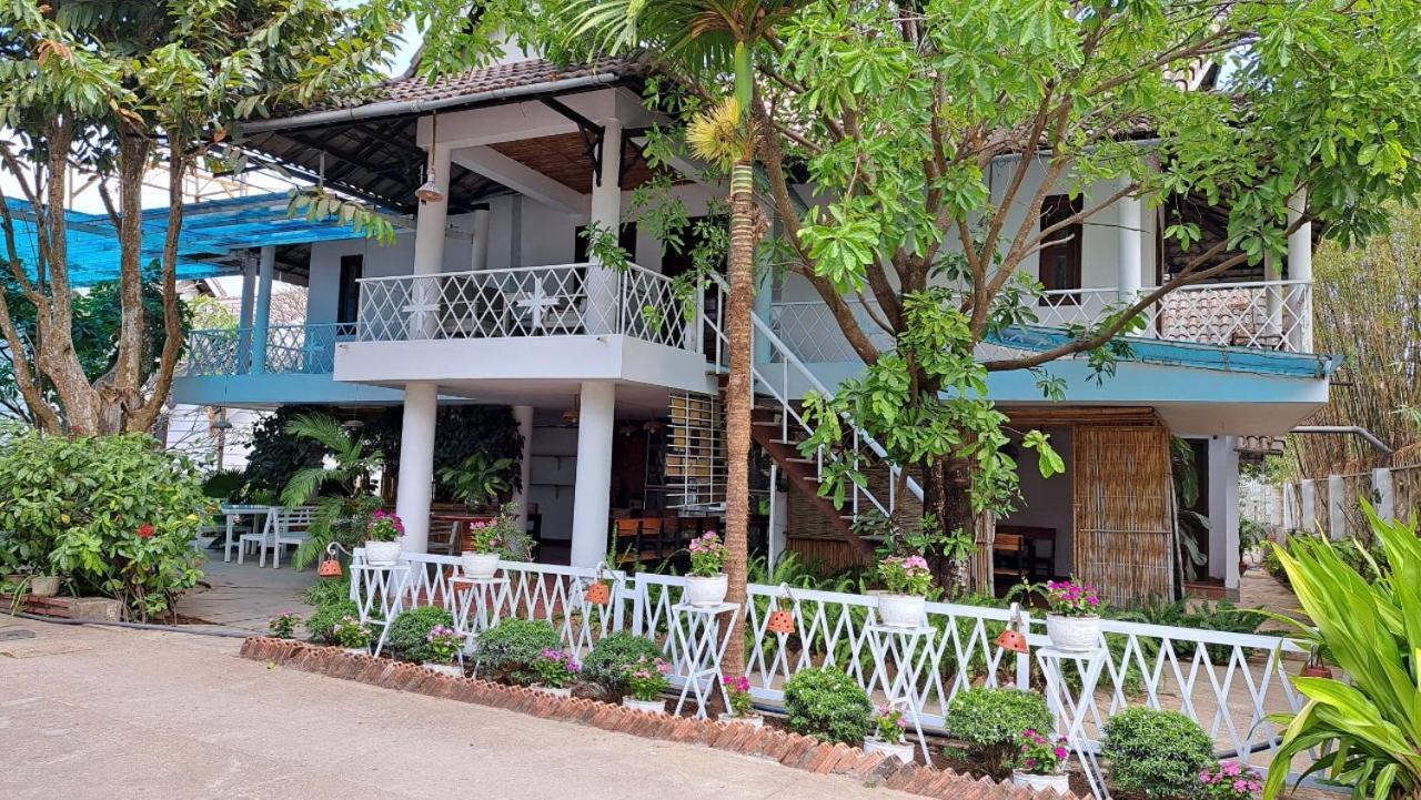 Konklor Hotel Kon Tum Exterior photo